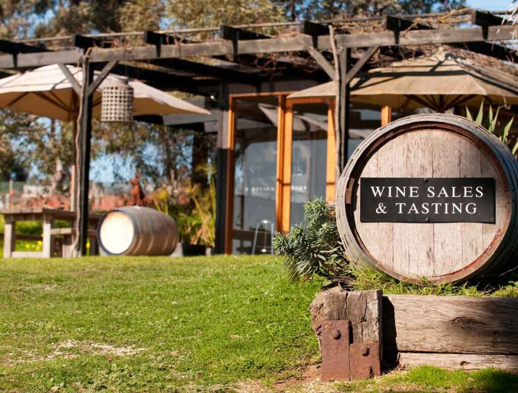 New in Geelong // Saint Regis Food and Wine Bar GRAM Magazine